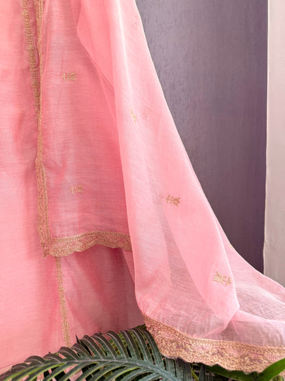 Luxurious Mul chanderi dori sitara suit