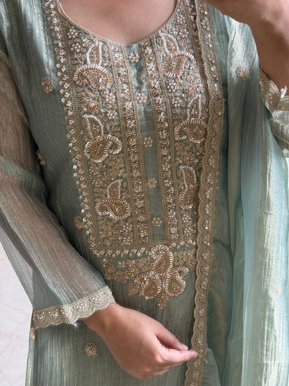 Crush tissue handwork suit set