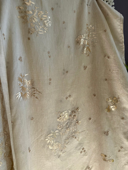 Luxurious Mul chanderi gota appliqué work suit
