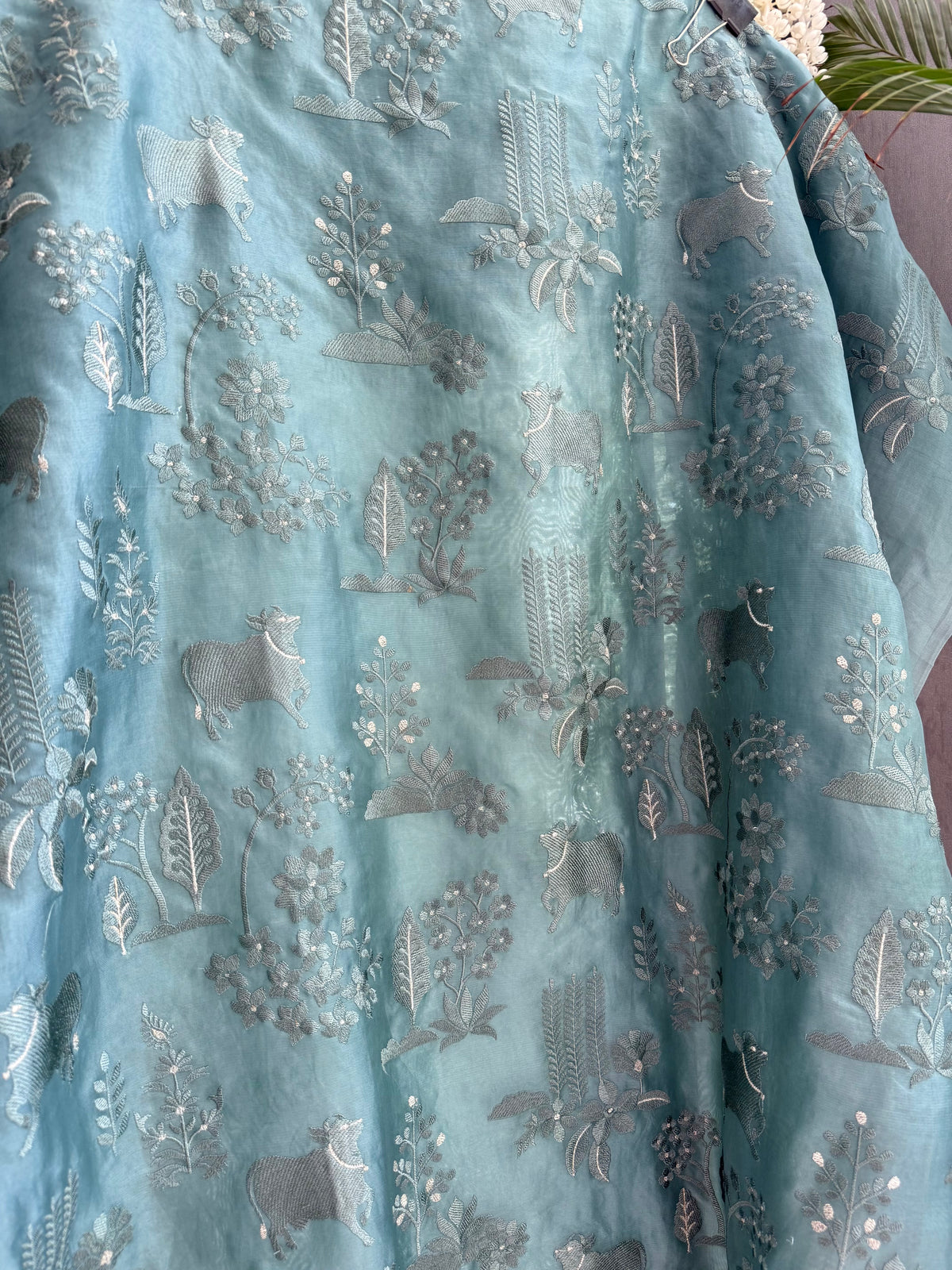 Luxurious Monochromatic pichwai work suit