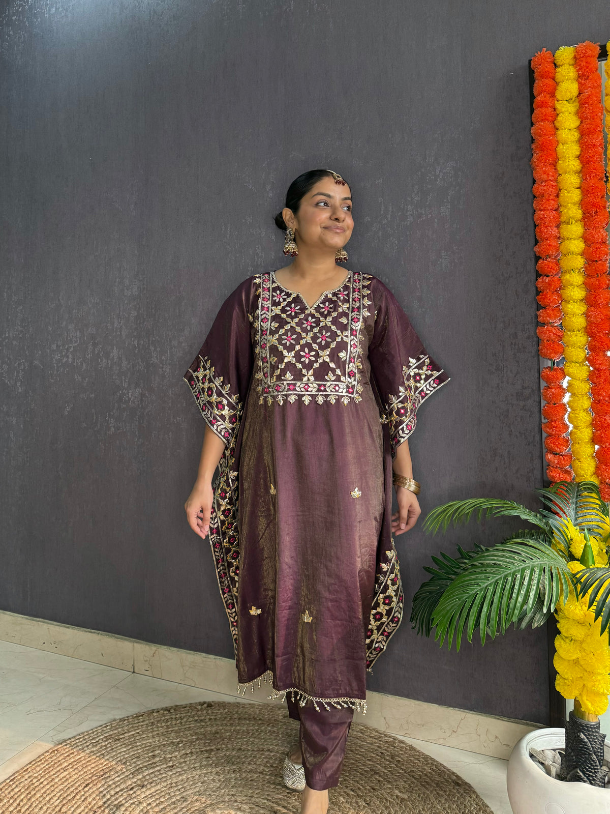 Gotapatti kaftan set