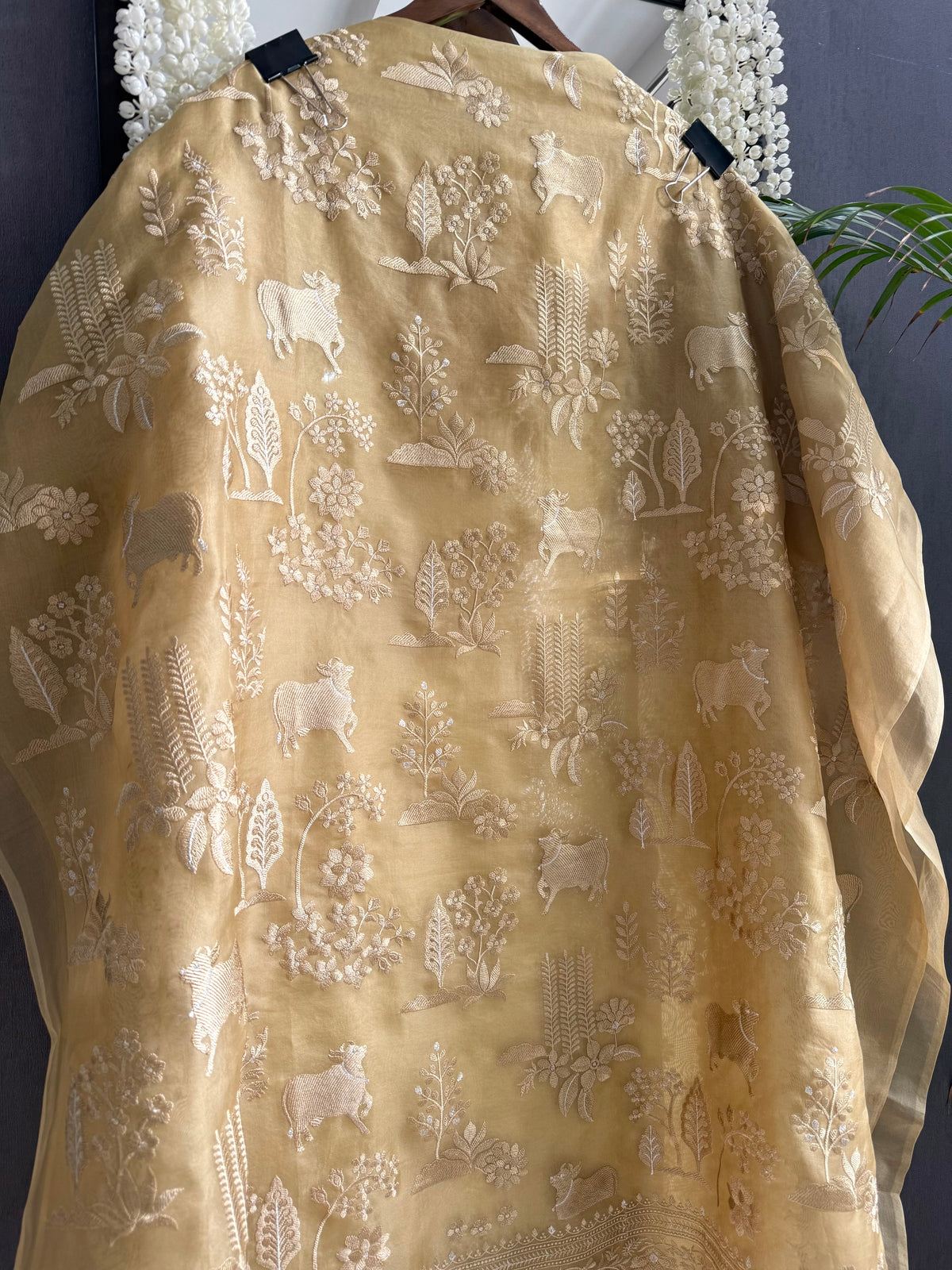 Luxurious Monochromatic pichwai work suit