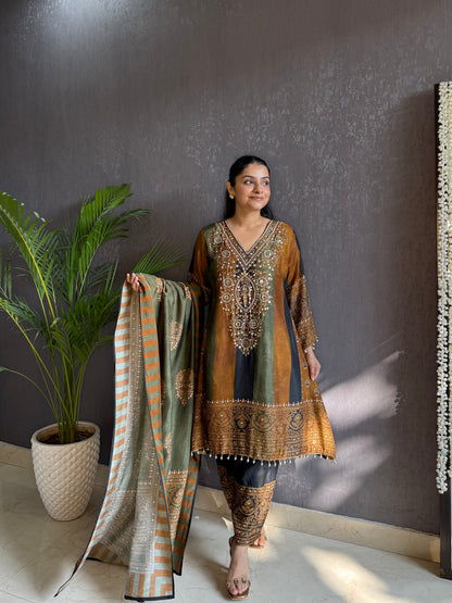 Premium silk ajrakh set
