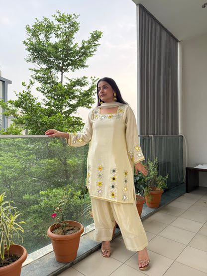 Tissue silk gotapatti mirror farshi set