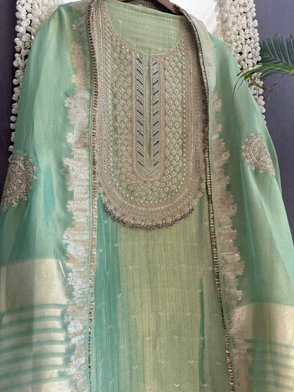 Luxurious Tissue benarsi zari handwork suit