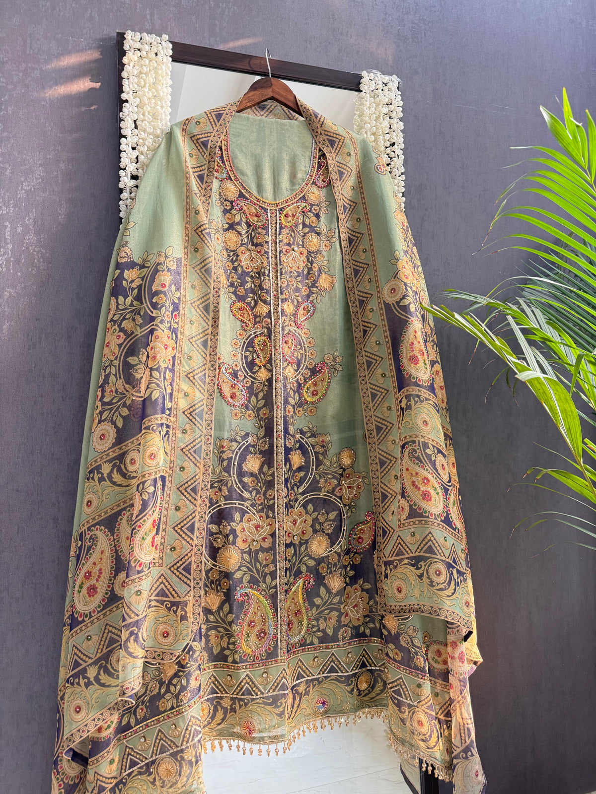 Pure Tissue silk digitally printed handwork suit