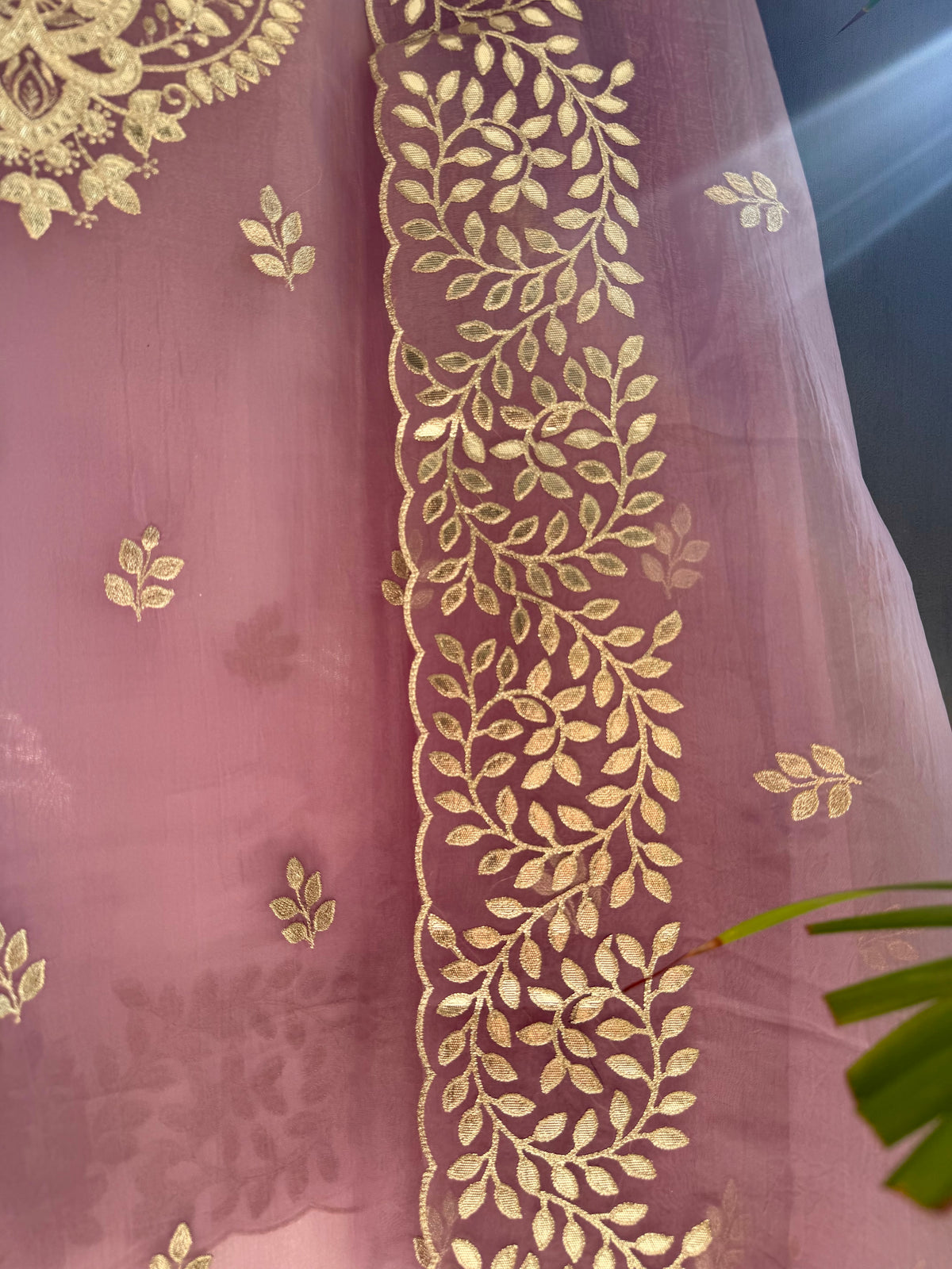 Premium crush tissue gotapatti embroidered suit