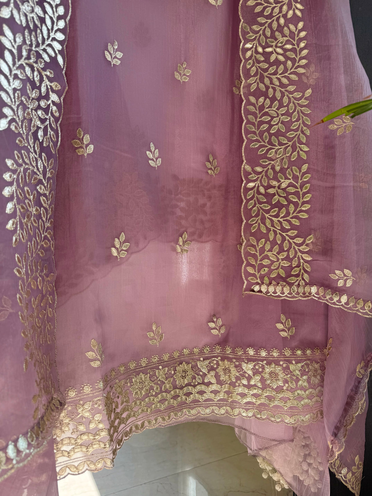 Premium crush tissue gotapatti embroidered suit